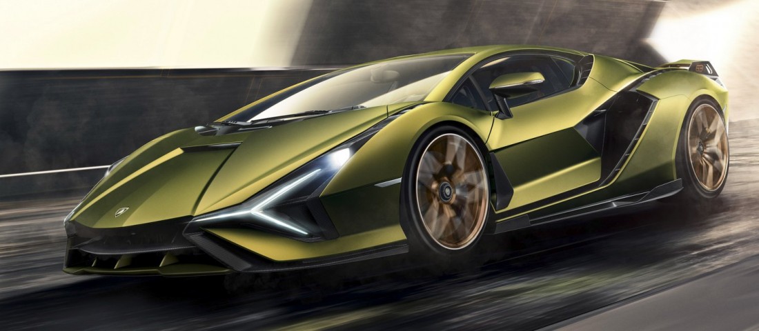Hibrid hipersportautóval riogat a Lamborghini
