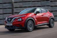 Imádni valóan őrült maradt a Nissan Juke 39