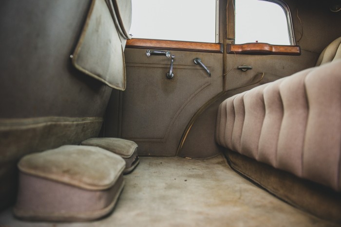 85 évesen még eredeti formájában van ez a Lincoln 7 | Vezess 85 évesen még eredeti formájában van ez a Lincoln 7