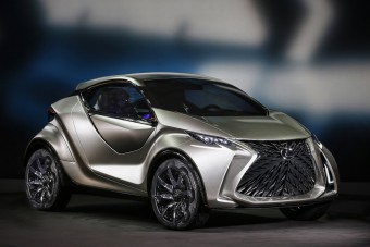 Városi törpe lesz a Lexus első villanyautója
