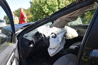 Eszméletlenül haladt a 86-oson egy autós