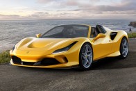 Új V8-as roadster a Ferraritól 16