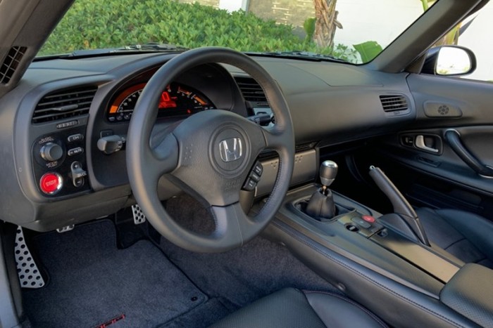 Szívesen elforgatnánk 8000-ig ezt a szinte új S2000-t 7