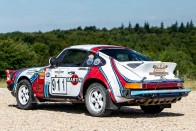 40 éve versenyzik megállás nélkül ez a Porsche 911-es 34