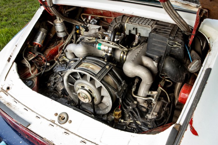 40 éve versenyzik megállás nélkül ez a Porsche 911-es 7