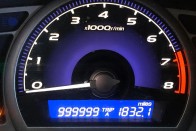 1,6 millió kilométert futott ez a Honda Civic 7