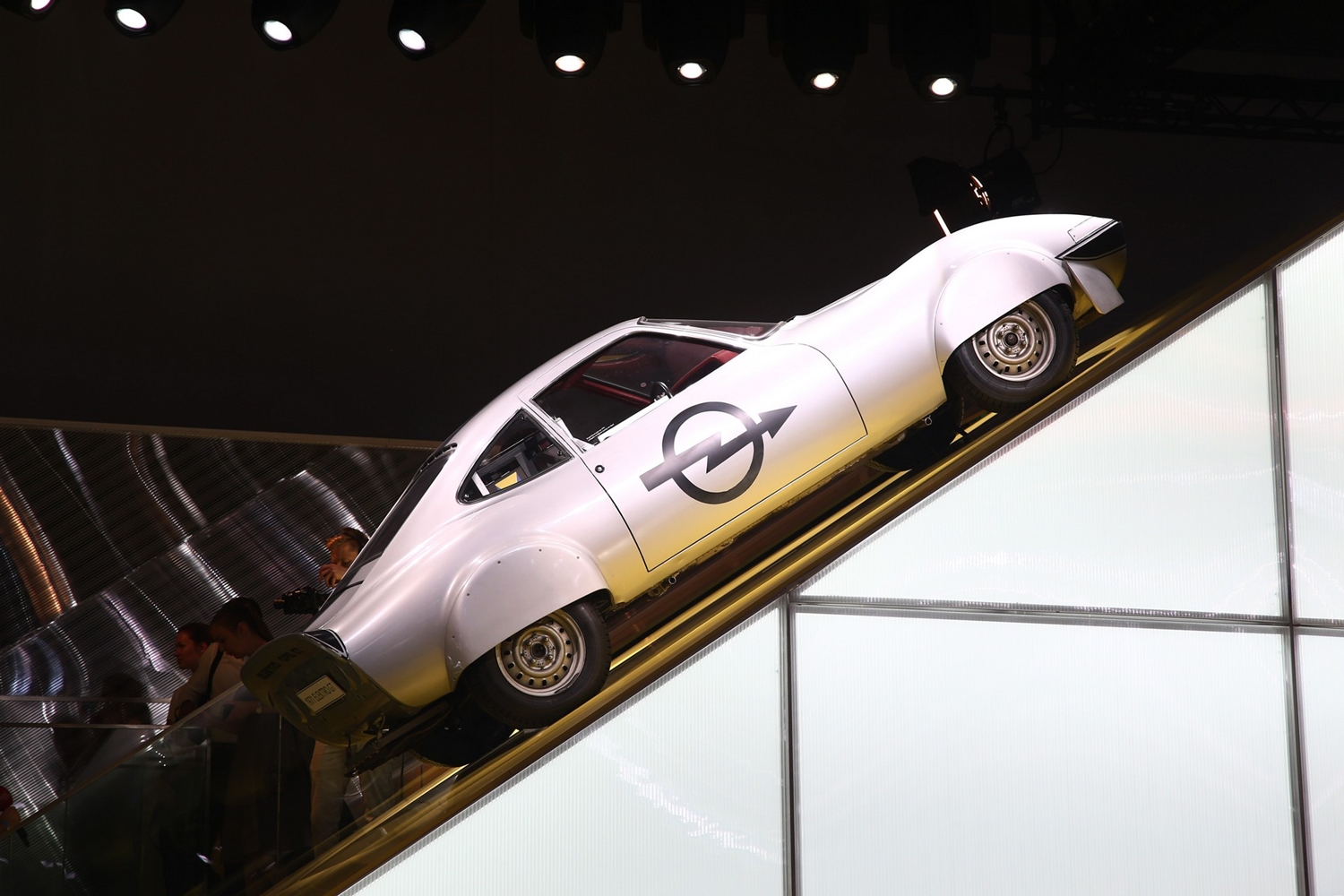 Az Opel már 50 éve is nagyon hitt az elektromos autózásban 8