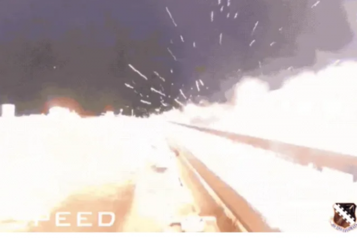 Ennyit látsz egy 10 662 km/órával haladó tárgyból