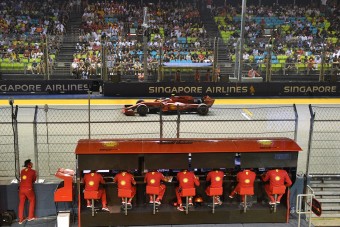 F1: Leclerc magyarázatot vár a Ferraritól