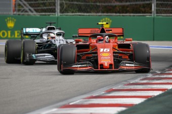 F1: Meglepte a Ferrarit a Mercedes