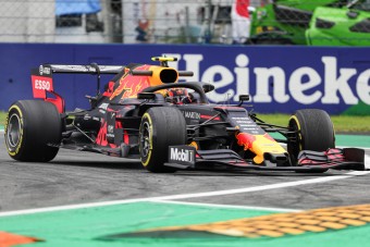 F1: Nehéz futamon zárna a top-5-ben Verstappen