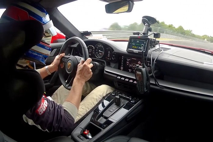 Elképesztően gyors lett az új Porsche 911-es