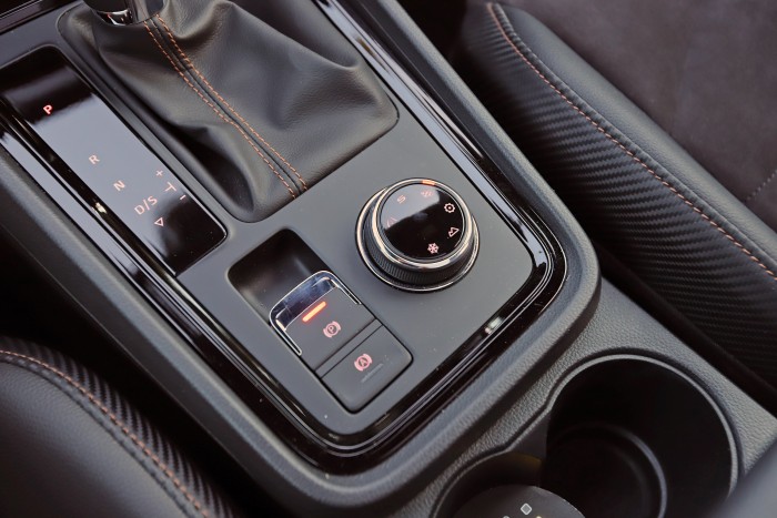 A SEAT gonosz ikertestvére – Cupra Ateca 14