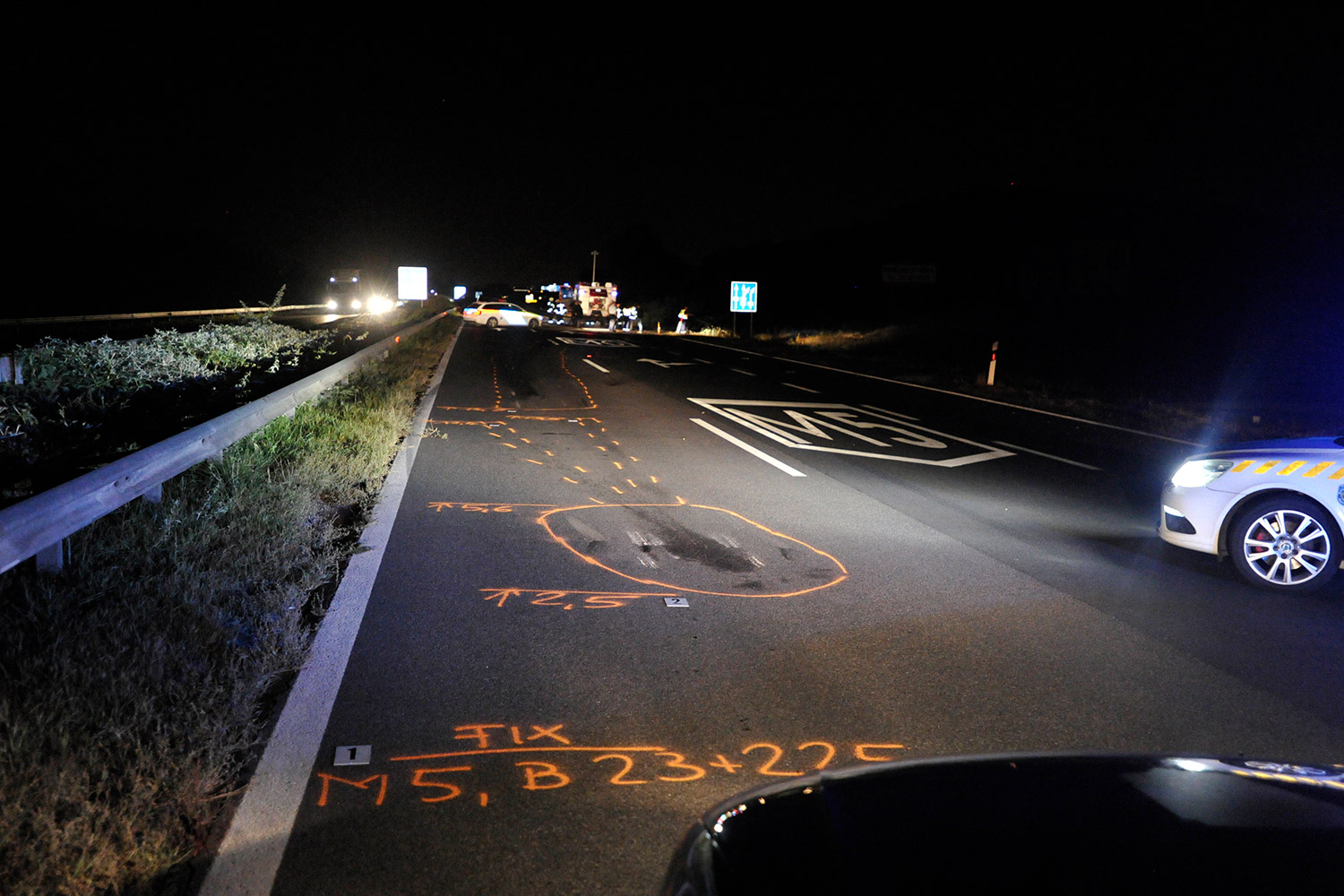 Forgalommal szemben hajtott egy autós az M5-ösön, hárman meghaltak – fotók 5
