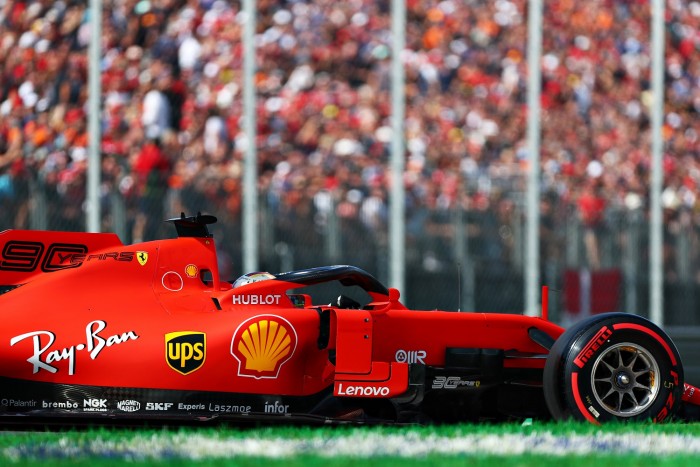 F1: Vettel őket okolja a botrányos időmérőért