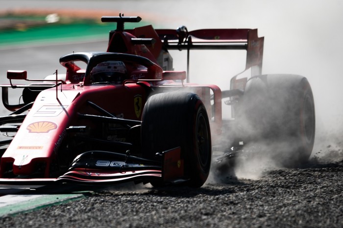 F1: Még negyedik rajthelyét is elbukhatja Vettel