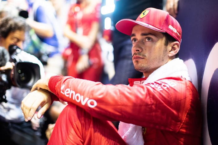 Ferrari: Muszáj volt kihoznunk Vettelt 1 | Vezess Ferrari: Muszáj volt kihoznunk Vettelt 1