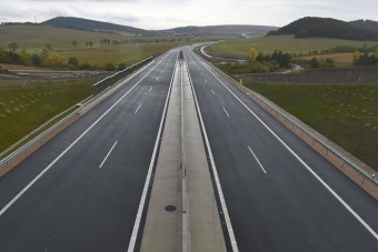 140-re növelik a tempót a szlovák autópályákon