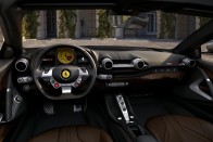 Maga a négykerekű dolce vita a Ferrari 812 GTS 15