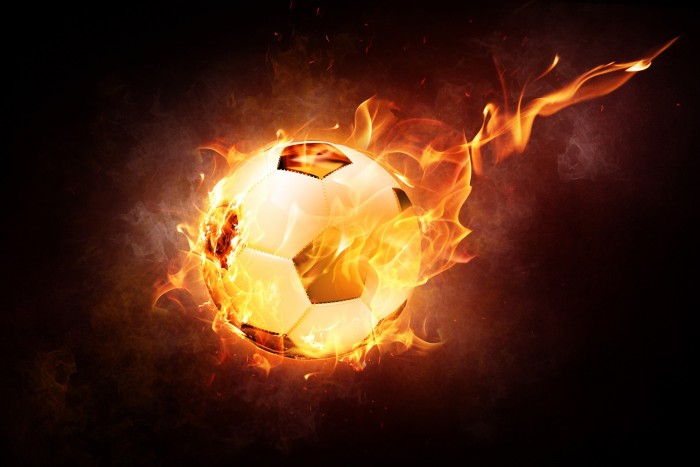 Rekordösszeget költöttek az elit focicsapatok