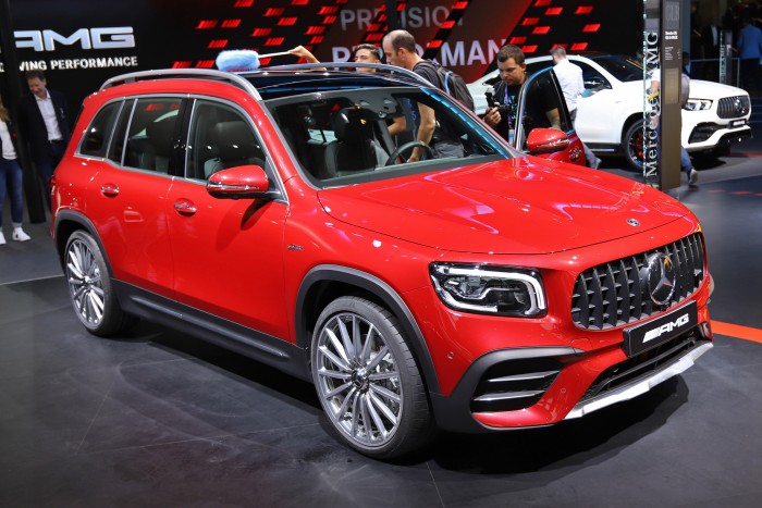 Hibridek, hibridek mindenütt a Mercedesnél!