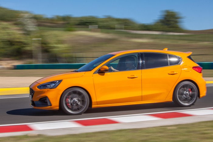 A Hungaroringen belekóstoltunk az új Ford Focus ST-be 10