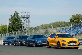 A Hungaroringen belekóstoltunk az új Ford Focus ST-be