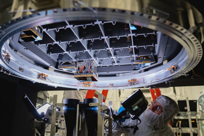 Ekkora kamerát még nem látott a világ