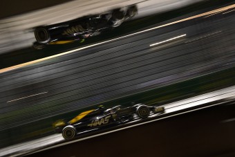 F1: Nejlonzacskón úszott el a pontszerzés