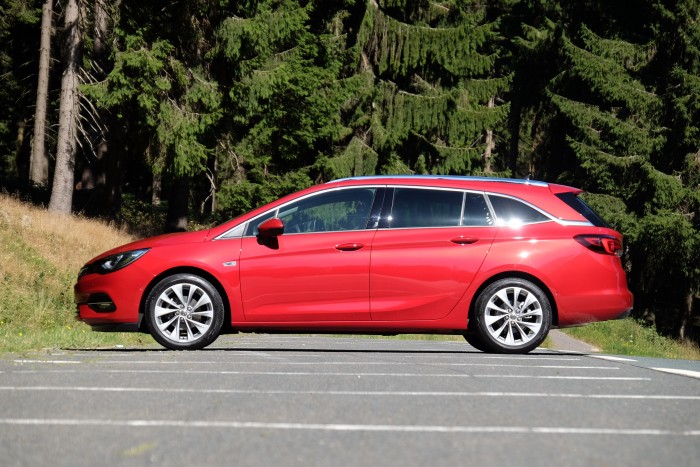 Halálra ítélt motorokat kapott az új Opel Astra 67 Halálra ítélt motorokat kapott az új Opel Astra 67