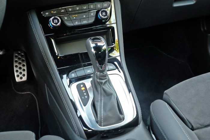 Halálra ítélt motorokat kapott az új Opel Astra 70 Halálra ítélt motorokat kapott az új Opel Astra 70