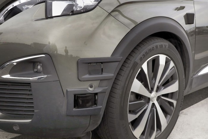 Spanyolországban tesztel a Peugeot robotautója 6 | Vezess Spanyolországban tesztel a Peugeot robotautója 6