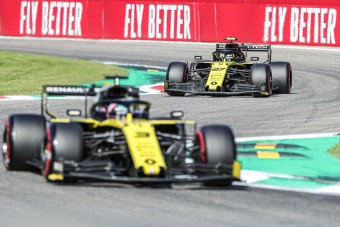 F1: A McLaren nem tojt be a Renault-tól