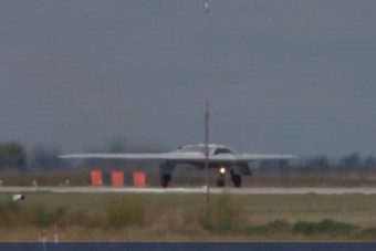 Itt az oroszok új szuperfegyvere, már ki is próbálták