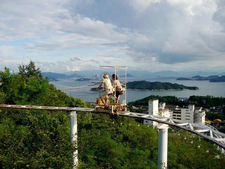 Emberi erő hajtja ezt a különleges hullámvasutat 1