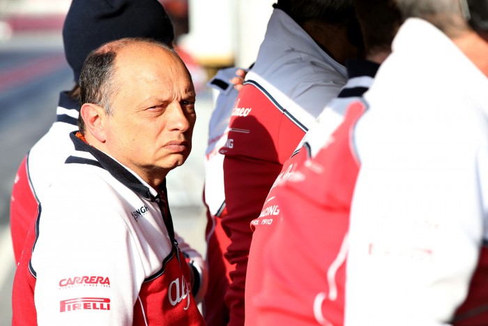 F1: Nem tervezik a szezon lefújását 2 F1: Nem tervezik a szezon lefújását 2