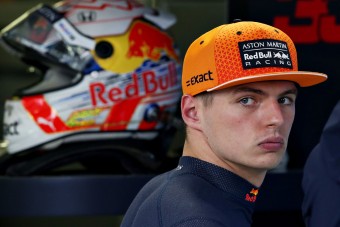F1: Elmondták, miért késett a Verstappen-vizsgálat