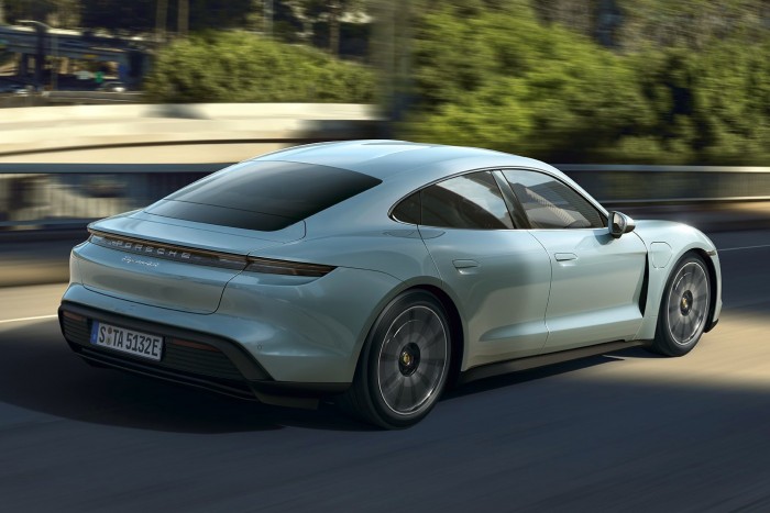 Megérkezett a Porsche olcsó(bb) villanyautója 1 Megérkezett a Porsche olcsó(bb) villanyautója 1