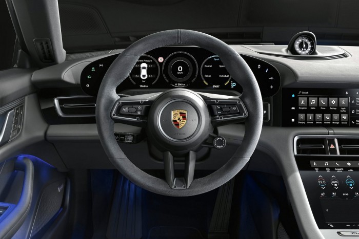 Megérkezett a Porsche olcsó(bb) villanyautója 30 Megérkezett a Porsche olcsó(bb) villanyautója 30