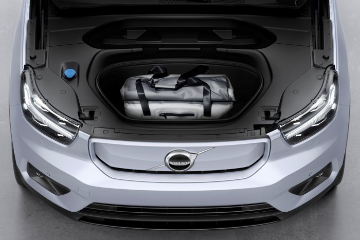 Messzire megy, nagyon erős a Volvo villanyautója 7 | Vezess Messzire megy, nagyon erős a Volvo villanyautója 7