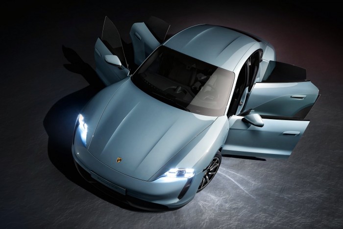 Megérkezett a Porsche olcsó(bb) villanyautója 28 Megérkezett a Porsche olcsó(bb) villanyautója 28