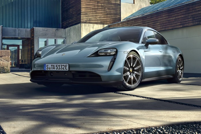 Megérkezett a Porsche olcsó(bb) villanyautója 29 Megérkezett a Porsche olcsó(bb) villanyautója 29