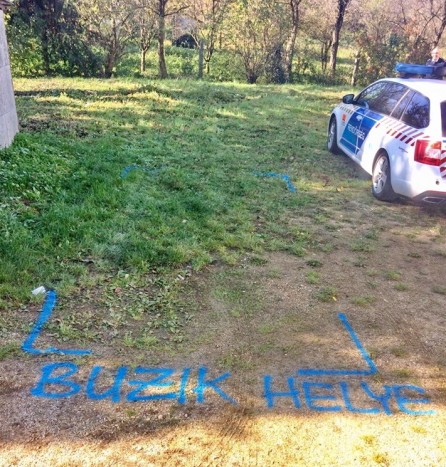 Trágár üzenetet hagyott a traffizó rendőröknek egy dühös zsédenyi autós 1 | Vezess Trágár üzenetet hagyott a traffizó rendőröknek egy dühös zsédenyi autós 1