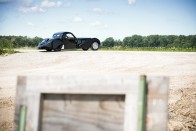 Gabonamágnás vette meg a gyönyörű Bugattit 38