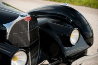 Gabonamágnás vette meg a gyönyörű Bugattit 28