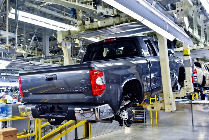 Összevonja pickupjait a Toyota 1