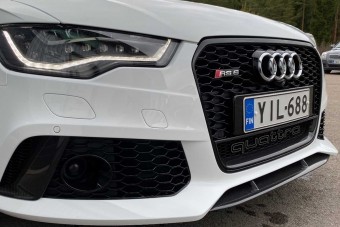 Ezt a tuningolt RS6-ost Kimi Räikkönen járatta be