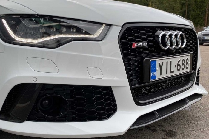 Ezt a tuningolt RS6-ost Kimi Räikkönen járatta be