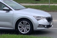 Szinte álca nélkül mutatkozik az új Škoda Octavia 7