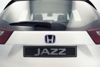 Csak hibridként lesz kapható az új Honda Jazz 56
